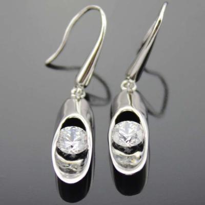 China 925 Sterling Silver 6mm Clear Cubic Zircon Dangle Earrings (YAQA001) for sale