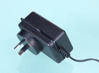 China 30W Series CE GS CB ETL FCC SAA C-Tick CCC RoHS EMC LVD Approved 10V AC DC Power Adaptor for sale