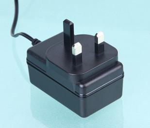 China 30W Series CE GS CB ETL FCC SAA C-Tick CCC RoHS EMC LVD Approved Global Travel Adaptor for sale