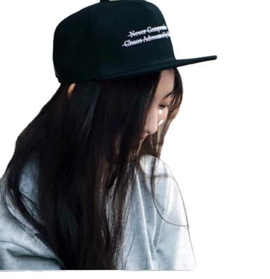 China Wholesale JOINT Bill 6 Panel White Plain Hip Hop Snapback Flat Cap Fitted Hat Gorras For Woman Girl Lady Custom Embroidery for sale