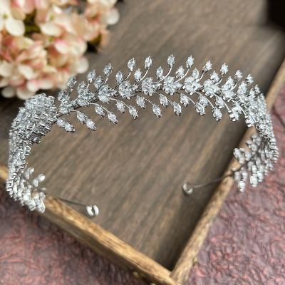 China Fashionable Elegant Most Popular Bridal Zircon Tiara Crown Rhinestone Crystal For Wedding Hair Accessories Women Wholesale for sale