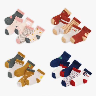 China Newest Design Baby Sporty Cotton Socks Anti-skid Toddler Slipper Socks Toddler Floor Socks for sale