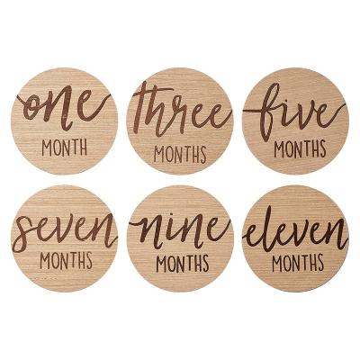 China China Baby Milestone Numbers Baby Photo Props Wooden Newborn Birth Announcement Card Wooden Baby Monthly Milestone Cards for sale