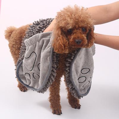 China Sustainable Direct Supplier Pet Towel Dog Bath Towel With Pockets for sale