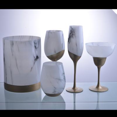 China New 2021 Classic/Postmodern Amazon Hot Sellings Glassware Set With Sublimation Pattern And Gold Bottom for sale