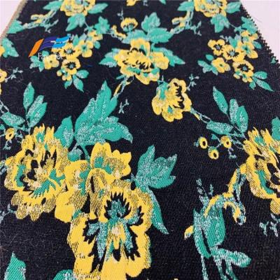 China Anti-Static Hot Selling Floret Woven Jacquard Fabric For Garment Ladies Evening Dress for sale