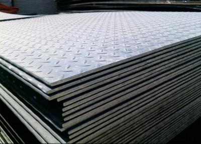 China Hot Rolled Checkered Steel Plate Width 750 - 1500 Mm SS400 Grade Material for sale