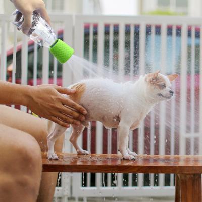 중국 휴대용 반려동물 개 샤워기 머리 야외 물 스프레이어 반려동물 목욕 도구 물관 개 발바닥 청소기 실리콘 반려동물 개 샤워기 머리 판매용