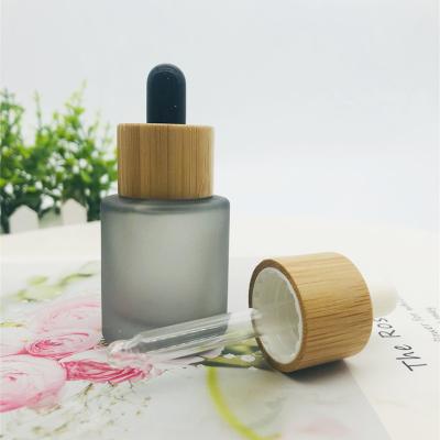 China Cosmetic short 10ml 15ml 20ml 30ml ice cream essential oil serum dropper glass bottles for cosmetic packaging for sale