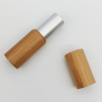 China Empty cosmetic bamboo wooden round make up eco 5g lipstick balm lip gloss tube cosmetic packaging containers for sale