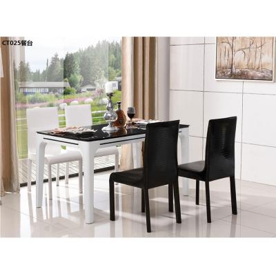 China / Luxury Reasonable Price Fashionable Exquisite Modern Glass Dining Table for sale