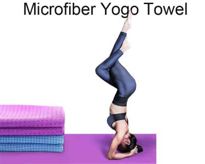 Chine ODM pourpre non glisser la serviette chaude de yoga de Microfiber avec des poignées à vendre