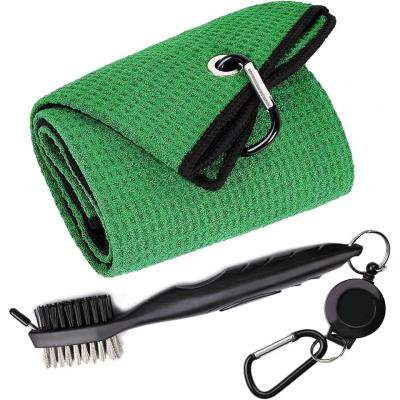 China Highly Absorbent Product Microfiber Golf Towel With Hanging Loop Included for sale