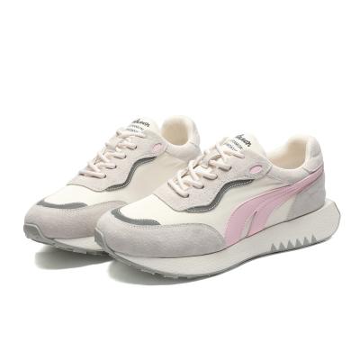 China Fashion Trend Running Brand Air Ladies Woman Sports Flat Leather Casual Shoes For Women for sale