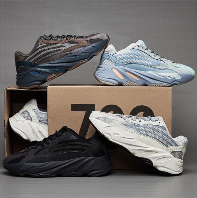 China Cushioning 2021 Latest Design Original Shoes Style 1:1 High Quality Yeezy Yeezy Shoes Men Fashion Yeezy 700 V2 V3 Running Sports Shoes for sale