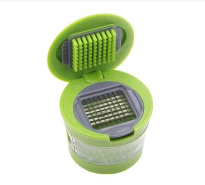 China Sustainable Useful Common Smart Kitchen Tool Chopper Garlic Crusher Slicer Cube Garlic Press for sale