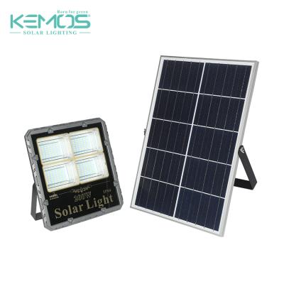 China Garden Zhongshan factory ip66 30w 60w 100w 200w 300w waterproof led smd led solar flood light for sale