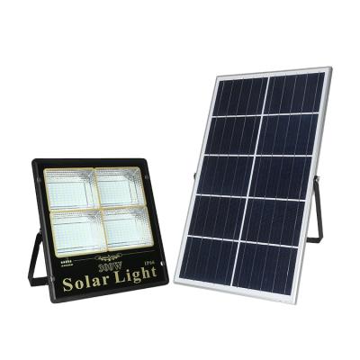 China Garden High Performance Aluminum Power IP66 30W 60W 100W 200W 300W Waterproof LED Solar Flood Light for sale