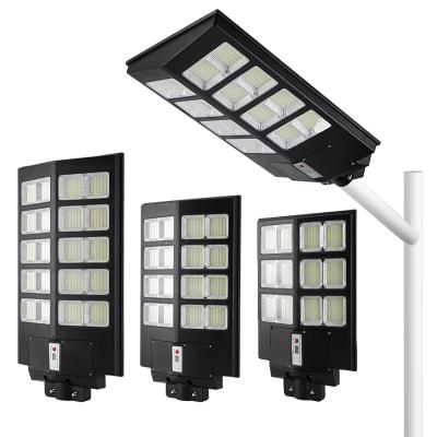 China ROAD Best Quality Lumens Solar Cell Panel Powered 300 400 500 Watt IP65 Waterproof Outdoor Lighting LED Solar Street Light for sale