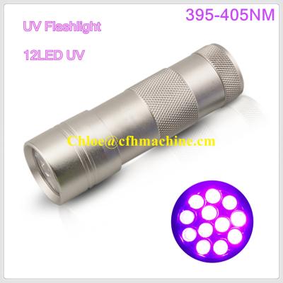 China Silver Color Aluminum Alloy 395-405NM Ultraviolt 12 UV Handled LED Flashlight for sale