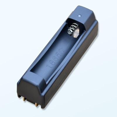 China 100-240V Input DC4.2V Output 600Mah Capacity Li-ion Single Charger for 18650 Battery for sale