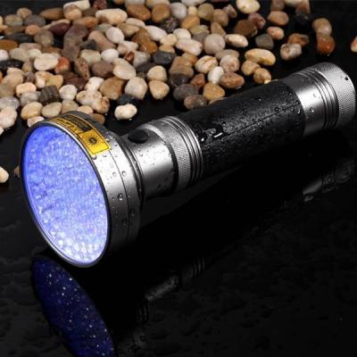 China Best 100LED 395NM UV Flashlight 6*AA - Pet Detective LED Ultraviolet Blacklight Reveals Hidden Dog And Cat Urine Stains for sale