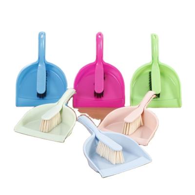 China Sustainable Dustpan and Sweep Dustpan and Sweep Cleaning Dustpan and Brush Set for sale