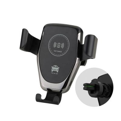 China Medical Induction 10W Fast Automatic Car Wireless Phone Holder Qi Wireless Charger for sale