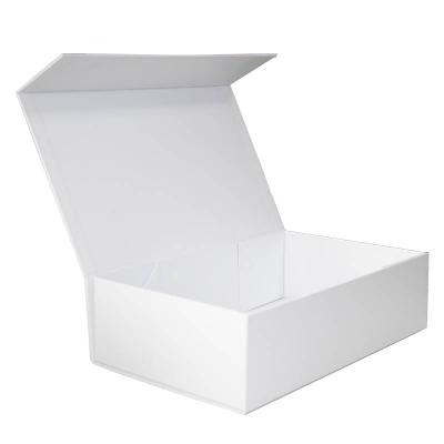 China Recyclable Custom Luxury White Magnetic Gift Box For Small Product Packaging Paper Box for sale