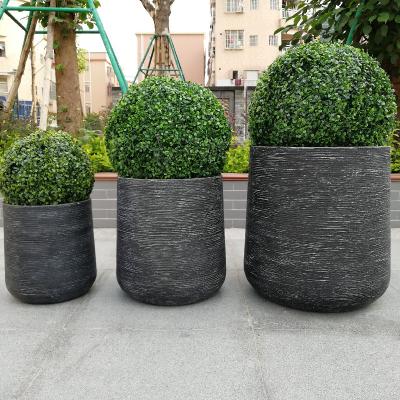 China Factory direct from Europe supply new design fiber clay flower pot flower plants for indoor outdoor decor for sale