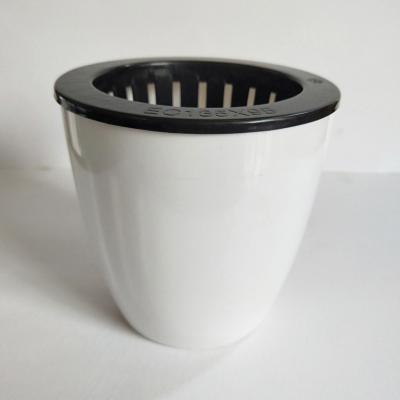 China Modern Round Plastic Planter Pots Garden Decoration Modern Self Watering Flower Pots for sale