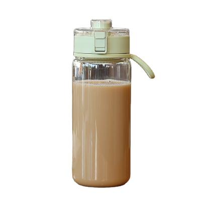 China Newest Sustainable Modern Single Plastic Sport Bottle With Fin Lid Fashion Style Single Layer Lift Rope for sale