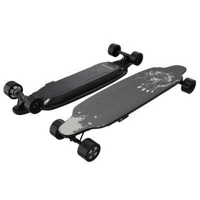 China Unisex Electric Skateboard With 400W Brushless Motor Remote Control 35 x 9 Inch Electric Board for sale