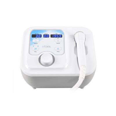 China Skin Tightening Hot Selling EMS Cryo Skin Cooling Machine Hot And Cold D-Cool RF Firming Instrument for sale