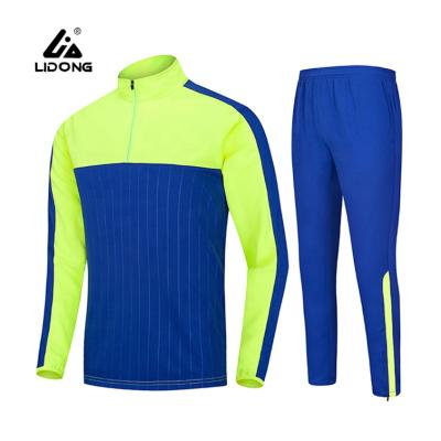 Cina Wholesale QUICK DRY Mens Tracksuits White Single Tracksuits Tracksuit Jacket Sweat Suits Tracksuits in vendita