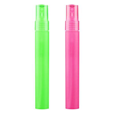 China Eco-friendly Empty Plastic Fine Mist Pen Spray Perfume Bottle 10ml Pen Cheap Plastic Perfume Bottles for sale