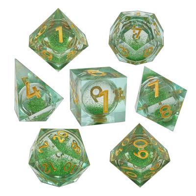 China Polyhedral Dice Set Dice Set 7pcs Custom Fuzzy Crystal Dice Set D6 D12 D20 Dragon Role Playing Dice Set D6 D12 D20 Custom Crystal dnd dungeon and dungeon for sale