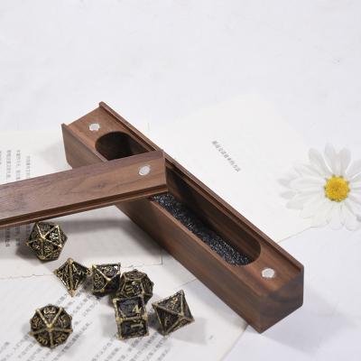 China Fashionable Wholesale Custom Wooden Game Box Dice Packing Dice Polyhedral Dnd Wooden Dice Box Dungeons and Dragons for sale