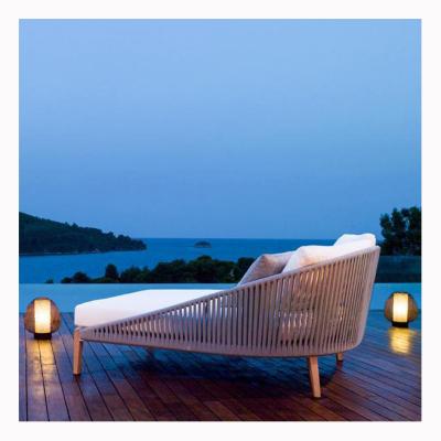 China Good Quality Low MOQ Contemporary High End Custom Outdoor Couch Woven Rope Sun Bed for sale