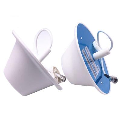 China 1710-2500Mhz Gsm Omni Base Station Antenna 4G Lte Outdoor Fiberglass Antenna With N Male Connector FL-B002 for sale