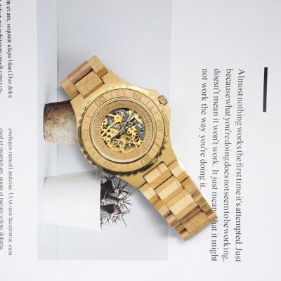 China Day / Date Engraved Pattern Middle Links Custom Popular Bamboo Dial Mens Automatic Mechanical Mens Wood Watch for sale