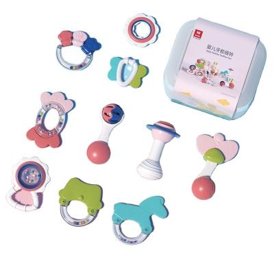 China chewing & Alilo 10PCS Best Fashion Design BPA Silicone Teethers Welcome Soft Shake Free Rattle Toys Newborn Babies Gift Set for sale