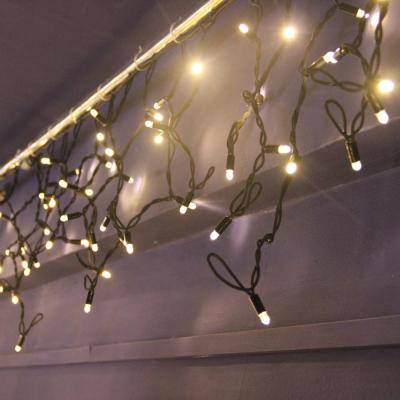 China 230V Icicle Lights IP67 Outdoor Decorative 3m x 0.5m 114LEDs LED Garland Curtain Icicle String Lights for sale