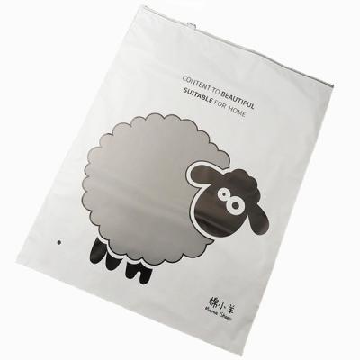 Китай Сумка Recyclable одежды 17 x 20cm PVC/PE сумок PVC упаковывая/CPE Ziplock продается