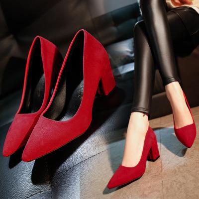 China Anti-odor Fashion Ladies High Heels Fashion Thick Heel Single Shoes Pointed Toe Women's Shoes Wedding Shoes for sale