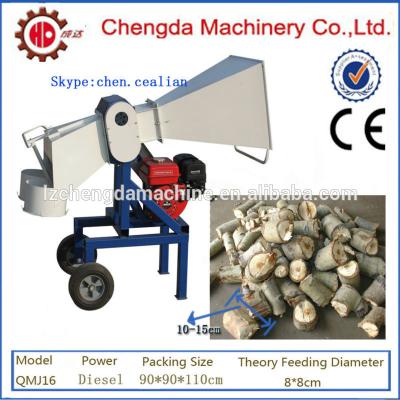 Cina Crush wood into chips CE standard firewood chipper machine wood chip machine, wood chipper with ce in vendita