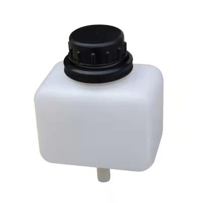 China Brake Pump Oil Can Various Promotion Hot Sale Styles Electric Car Brake Oil Cup for sale