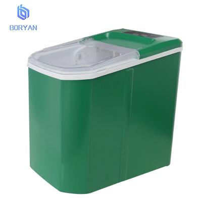 China Car Portable Household Ice Maker Machine 12-15kgs/24h Automatic Ice Maker for sale