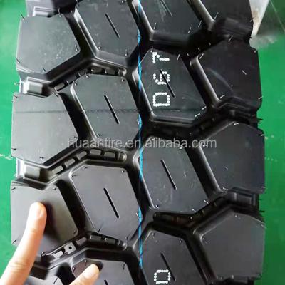 China Huaan brand truck tire HRD67 1200R20 1100R20 1100R20 1100R20 for sale