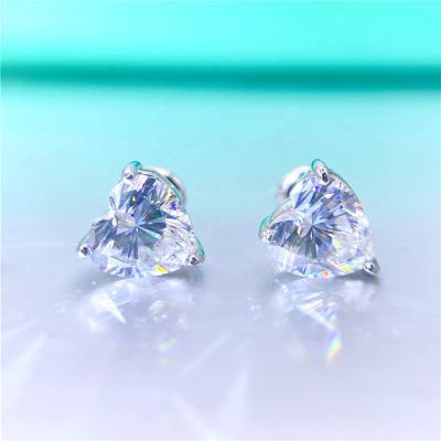 China MR CLASSIC Jewelry Fashion Gold Plated VVS Moissanite Diamond Heart Cut Stud Earrings for Women for sale